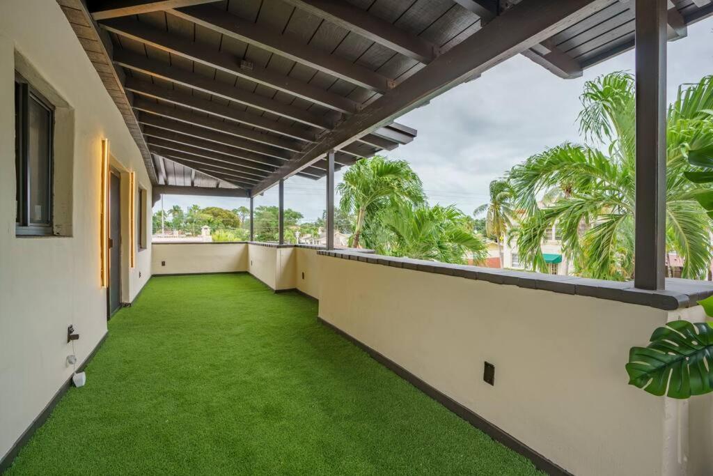 New! Miami & Calle Ocho Simpson'S Funhouse! Exteriör bild