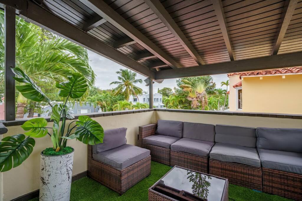 New! Miami & Calle Ocho Simpson'S Funhouse! Exteriör bild